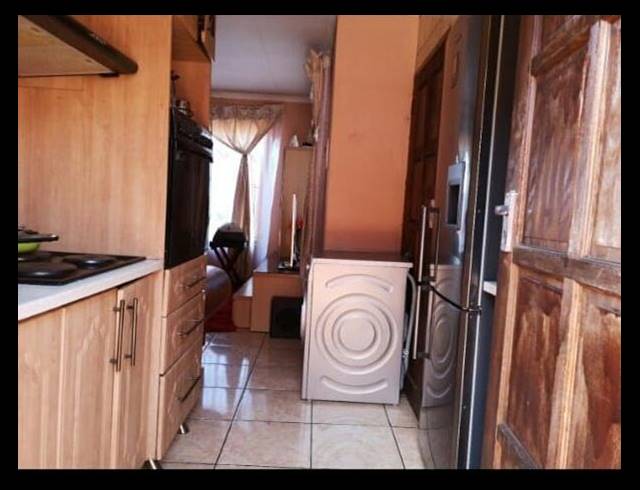 2 BEDROOM HOUSE SOLD IN SOSHANGUVE XX